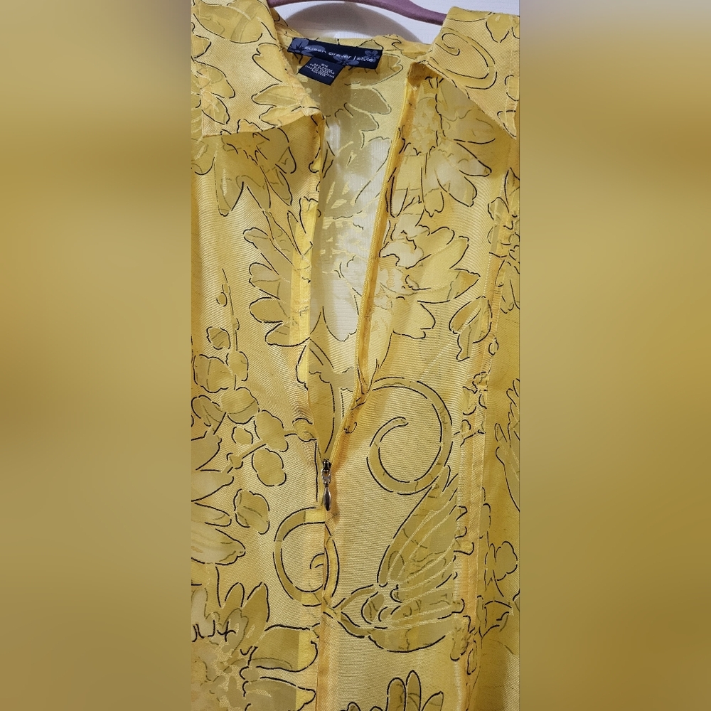 Susan Graver Sheer Yellow Zip Up Floral Print Top - Picture 3 of 6
